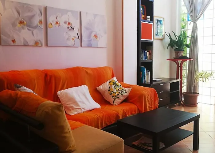Apartamentos Del Toro